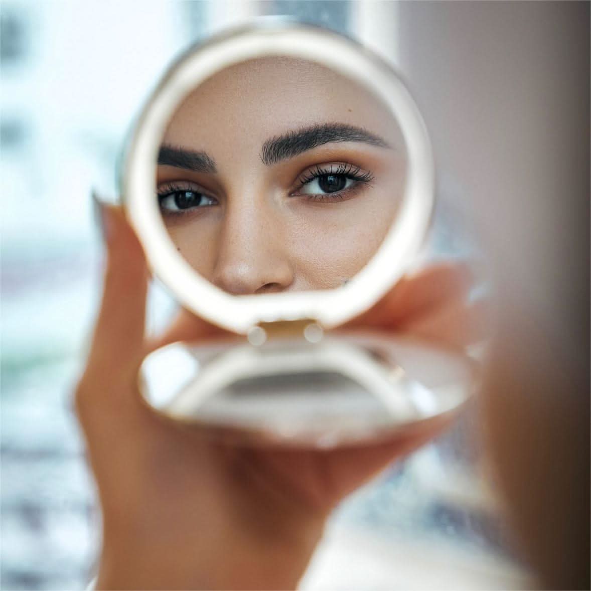 Travel Mirror Foldable with light