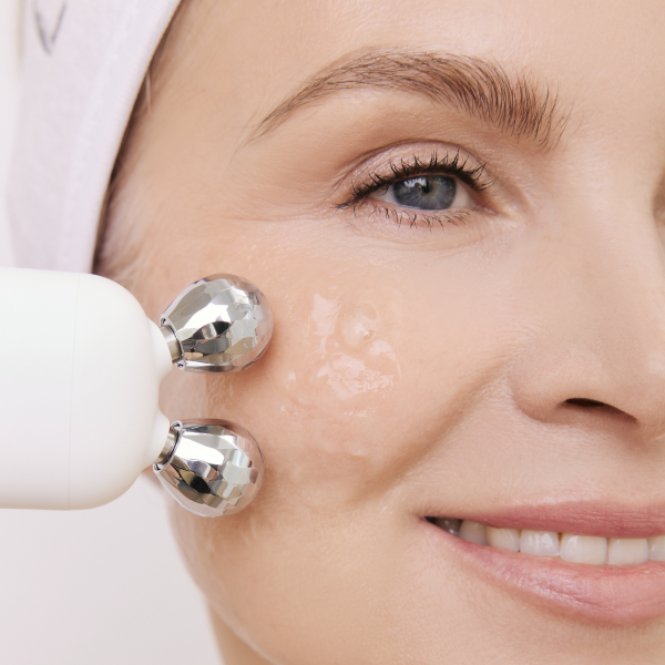 L&L Skin Hikari Moist Gel 300ml