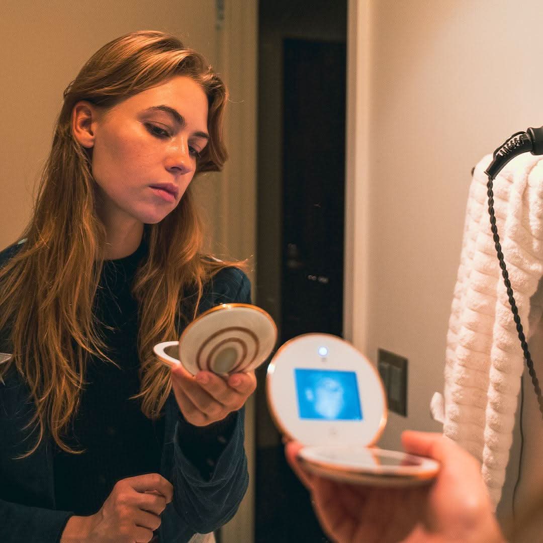 The Blind Spot in Your Sunscreen: The Mirror That Shows You What You're Missing