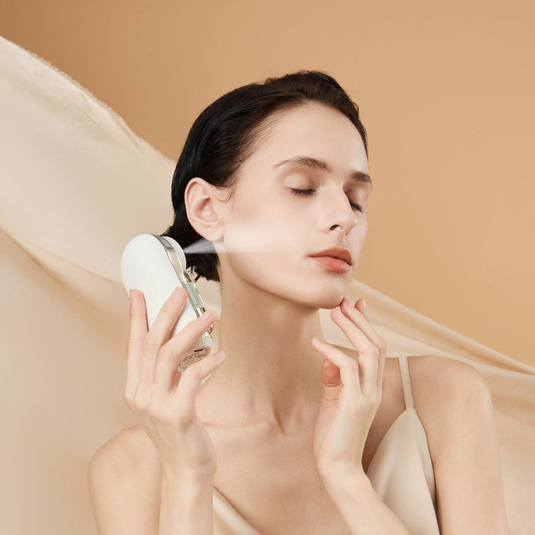 Elevate Your Glow Anywhere: Why This Portable Micron-Mist Atomizer is a Game Changer for Your Skincare